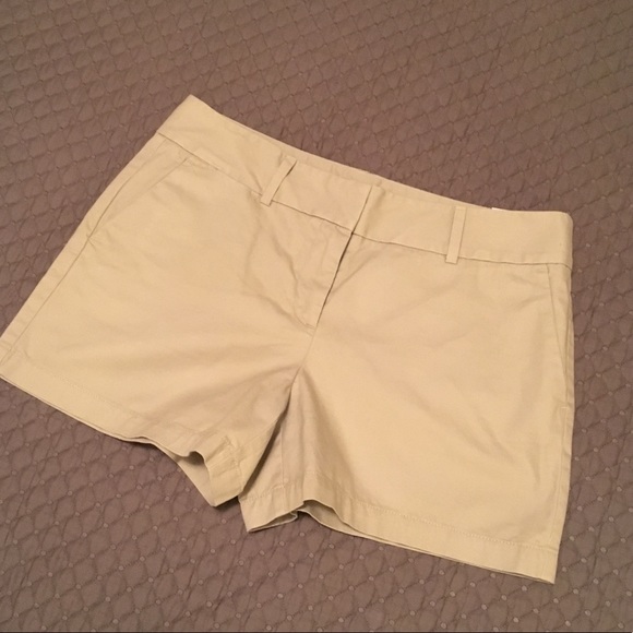 LOFT Pants - NWT Loft khaki shorts